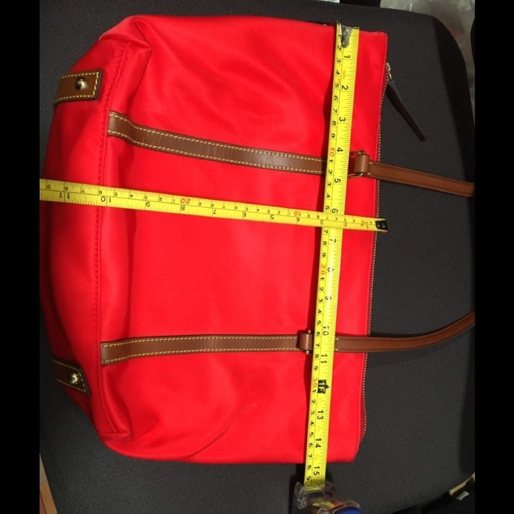 Dooney & Bourke Wayfarer Zip Tote Bag Red - Picture 13 of 16